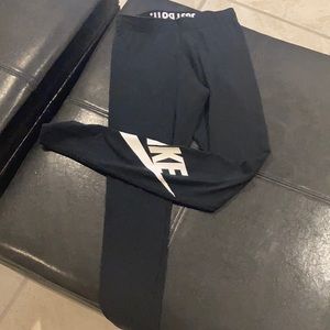 COPY - XS Nike leggings hardly worn!!!